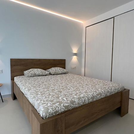2Bedroom Beach Front Unit Wave Collection ฟูเอนฮิโรลา ภายนอก รูปภาพ