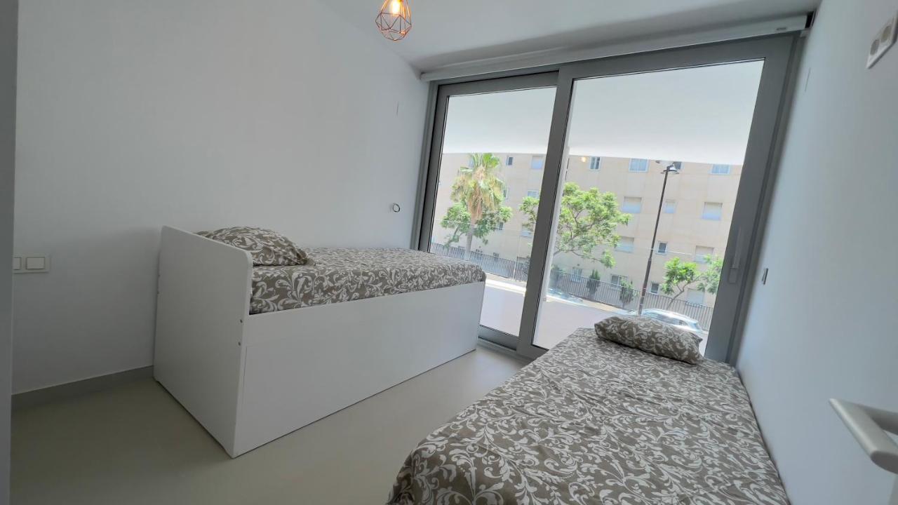 2Bedroom Beach Front Unit Wave Collection ฟูเอนฮิโรลา ภายนอก รูปภาพ